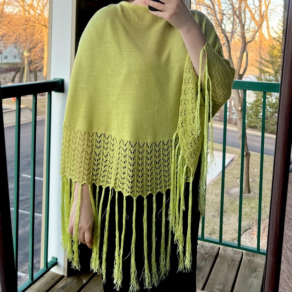 🆕 🇮🇹 Silk Cashmere Cotton 🍋‍🟩 Portolano Luxury Knitted with Tassels Poncho - Picture 3 of 10